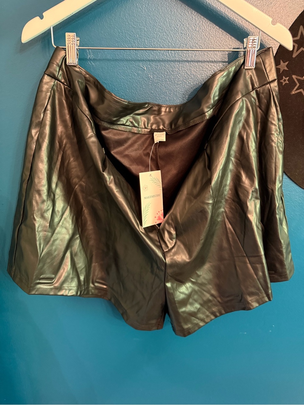 Faux Leather High-Waist Shorts in Shiny Black